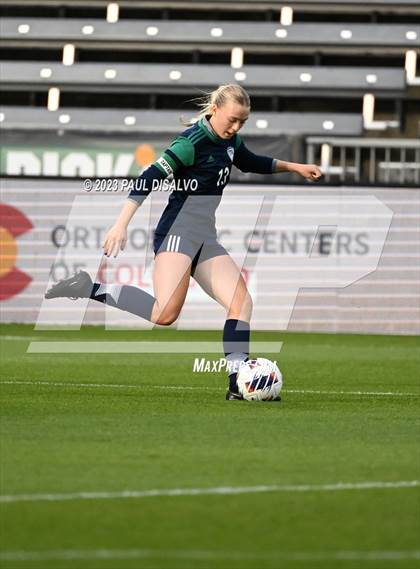 Thumbnail 3 in Rock Canyon vs. ThunderRidge (CHSAA 5A State Final) photogallery.