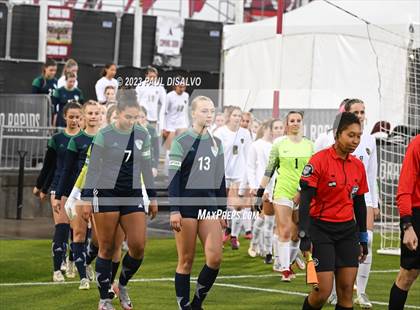 Thumbnail 1 in Rock Canyon vs. ThunderRidge (CHSAA 5A State Final) photogallery.
