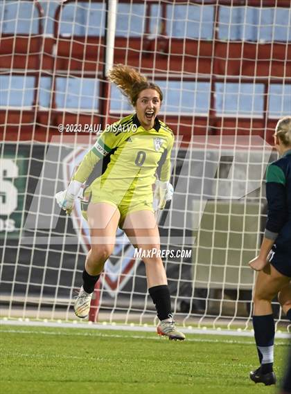 Thumbnail 3 in Rock Canyon vs. ThunderRidge (CHSAA 5A State Final) photogallery.