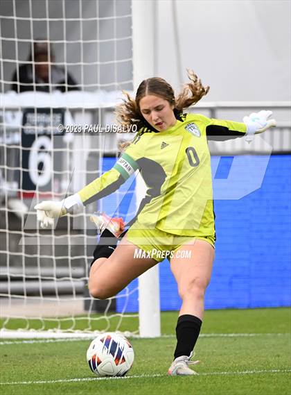 Thumbnail 2 in Rock Canyon vs. ThunderRidge (CHSAA 5A State Final) photogallery.