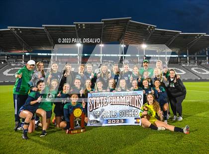 Thumbnail 2 in Rock Canyon vs. ThunderRidge (CHSAA 5A State Final) photogallery.