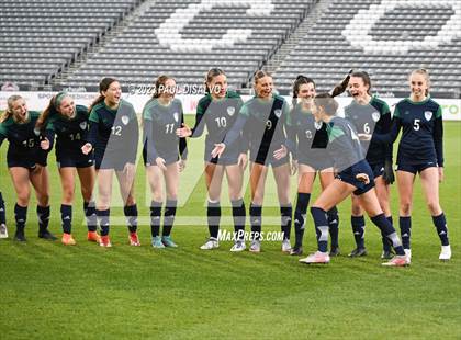 Thumbnail 2 in Rock Canyon vs. ThunderRidge (CHSAA 5A State Final) photogallery.