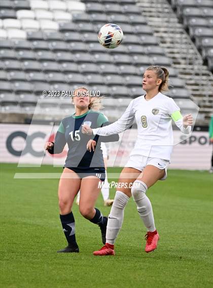 Thumbnail 1 in Rock Canyon vs. ThunderRidge (CHSAA 5A State Final) photogallery.