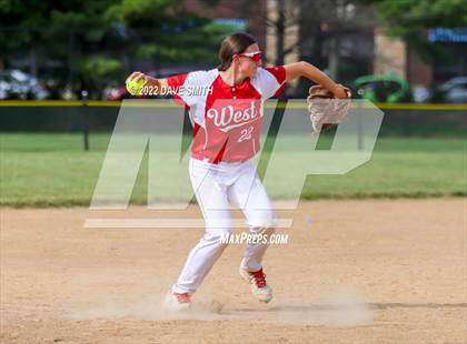 Thumbnail 1 in Davenport West vs Valley (Rick Doran Classic) photogallery.