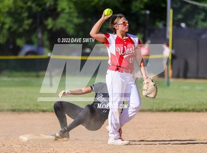Thumbnail 2 in Davenport West vs Valley (Rick Doran Classic) photogallery.