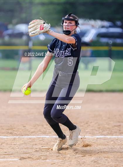 Thumbnail 2 in Davenport West vs Valley (Rick Doran Classic) photogallery.