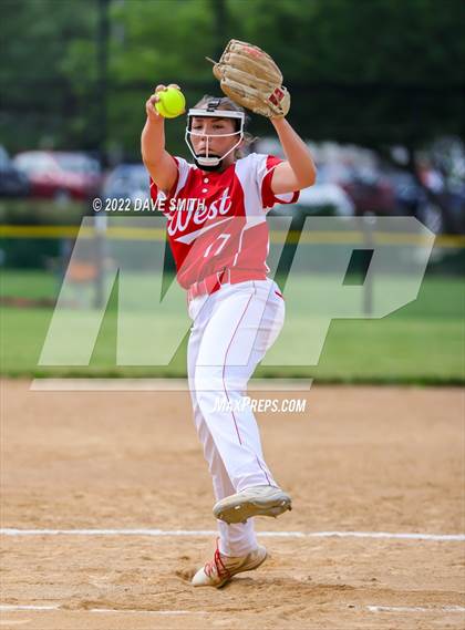 Thumbnail 2 in Davenport West vs Valley (Rick Doran Classic) photogallery.