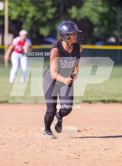 Thumbnail 3 in Davenport West vs Valley (Rick Doran Classic) photogallery.