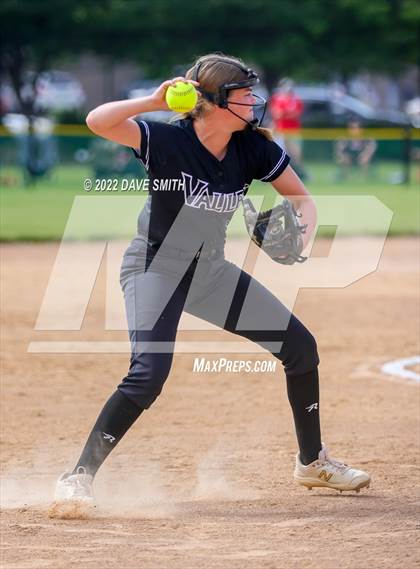 Thumbnail 1 in Davenport West vs Valley (Rick Doran Classic) photogallery.