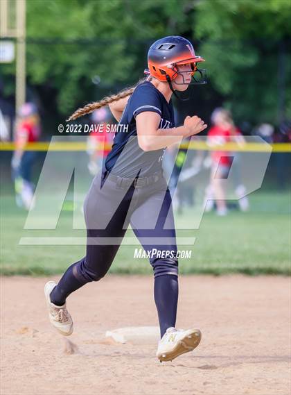 Thumbnail 1 in Davenport West vs Valley (Rick Doran Classic) photogallery.
