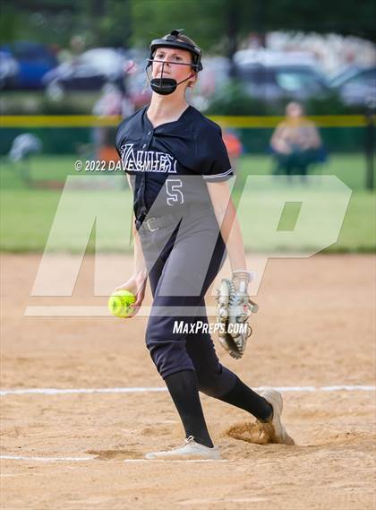 Thumbnail 1 in Davenport West vs Valley (Rick Doran Classic) photogallery.