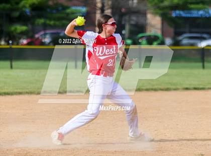 Thumbnail 2 in Davenport West vs Valley (Rick Doran Classic) photogallery.