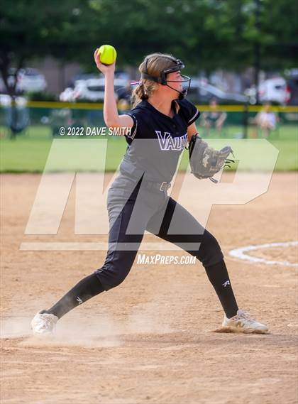 Thumbnail 2 in Davenport West vs Valley (Rick Doran Classic) photogallery.