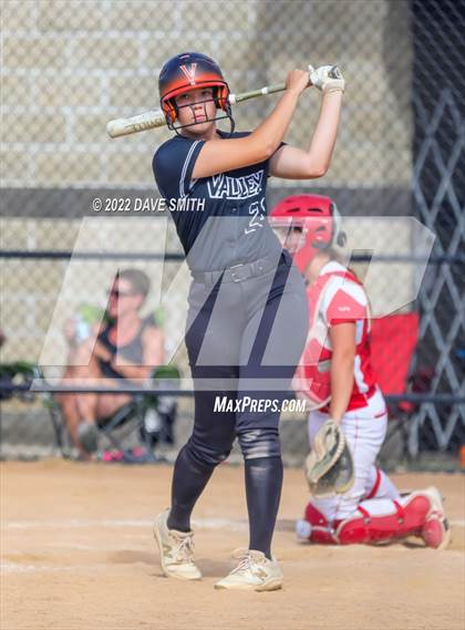 Thumbnail 2 in Davenport West vs Valley (Rick Doran Classic) photogallery.