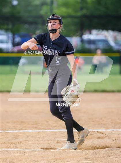 Thumbnail 2 in Davenport West vs Valley (Rick Doran Classic) photogallery.
