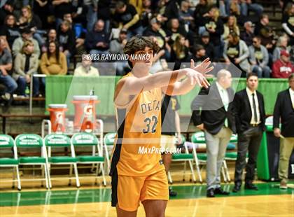 Thumbnail 3 in Delta vs. Peru (IHSAA 3A Section 24 Regional Final) photogallery.