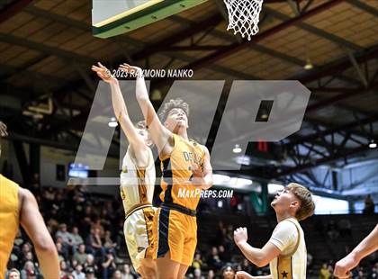 Thumbnail 1 in Delta vs. Peru (IHSAA 3A Section 24 Regional Final) photogallery.