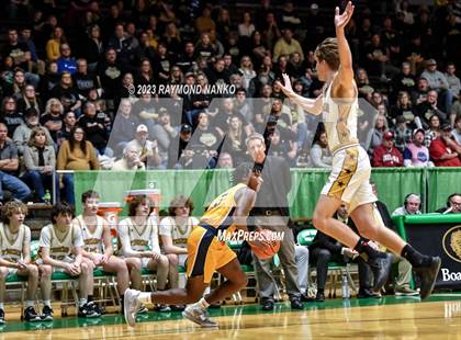 Thumbnail 1 in Delta vs. Peru (IHSAA 3A Section 24 Regional Final) photogallery.