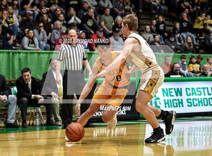 Thumbnail 2 in Delta vs. Peru (IHSAA 3A Section 24 Regional Final) photogallery.