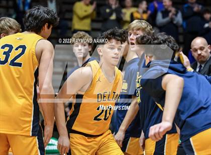 Thumbnail 3 in Delta vs. Peru (IHSAA 3A Section 24 Regional Final) photogallery.