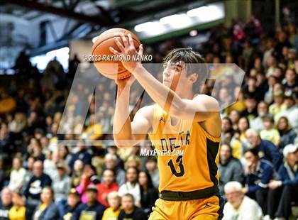 Thumbnail 2 in Delta vs. Peru (IHSAA 3A Section 24 Regional Final) photogallery.
