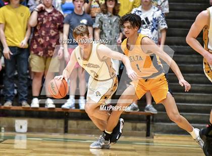 Thumbnail 2 in Delta vs. Peru (IHSAA 3A Section 24 Regional Final) photogallery.