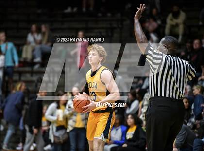 Thumbnail 3 in Delta vs. Peru (IHSAA 3A Section 24 Regional Final) photogallery.