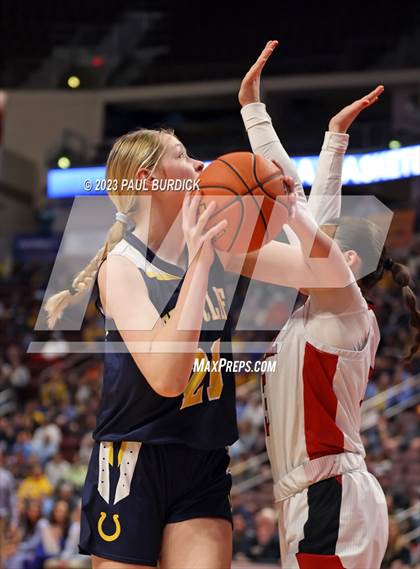 Thumbnail 3 in Archbishop Carroll vs. Cedar Cliff (PIAA 6A Championship) photogallery.