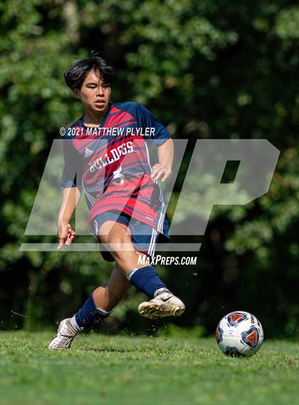 Thumbnail 2 in Gray's Creek vs Terry Sanford (Battle for the Bell) photogallery.
