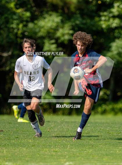 Thumbnail 2 in Gray's Creek vs Terry Sanford (Battle for the Bell) photogallery.