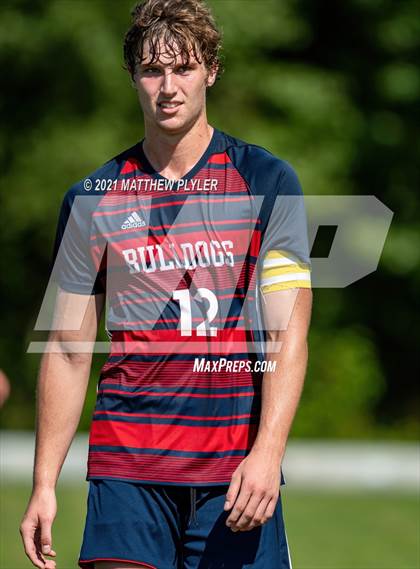 Thumbnail 3 in Gray's Creek vs Terry Sanford (Battle for the Bell) photogallery.