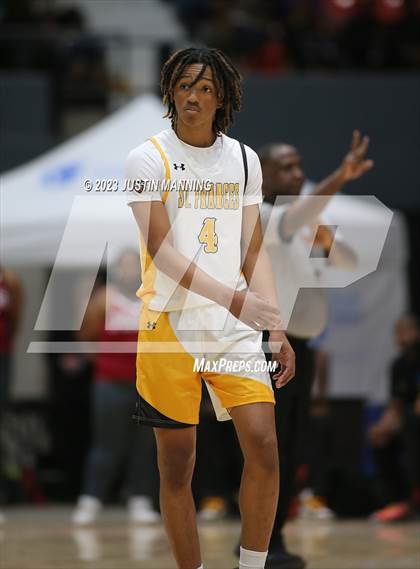 Thumbnail 1 in St. Frances Academy vs. Booker T. Washington (King Cotton Classic) photogallery.