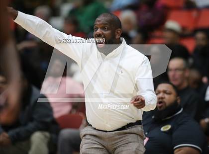 Thumbnail 2 in St. Frances Academy vs. Booker T. Washington (King Cotton Classic) photogallery.