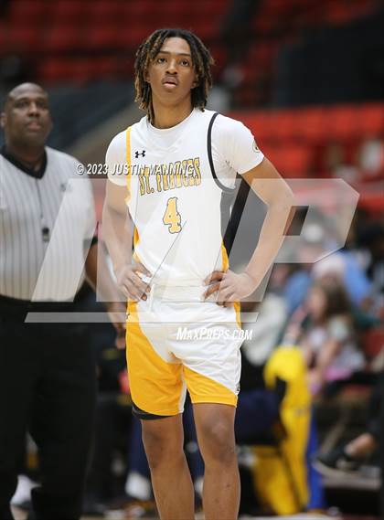 Thumbnail 2 in St. Frances Academy vs. Booker T. Washington (King Cotton Classic) photogallery.