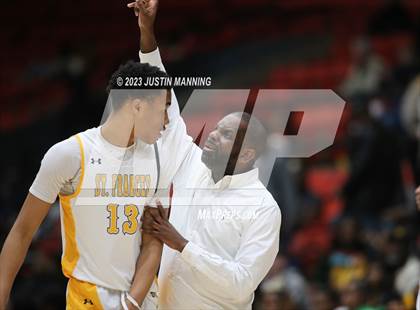 Thumbnail 2 in St. Frances Academy vs. Booker T. Washington (King Cotton Classic) photogallery.