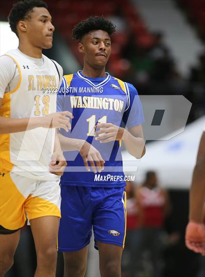 Thumbnail 1 in St. Frances Academy vs. Booker T. Washington (King Cotton Classic) photogallery.