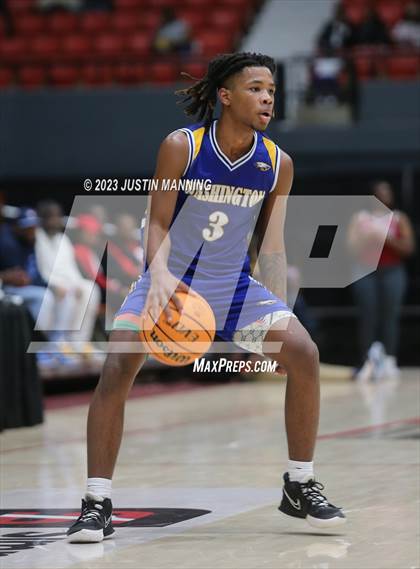Thumbnail 3 in St. Frances Academy vs. Booker T. Washington (King Cotton Classic) photogallery.
