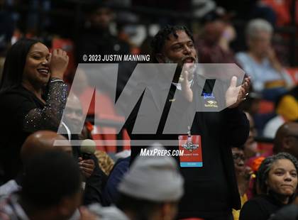 Thumbnail 1 in St. Frances Academy vs. Booker T. Washington (King Cotton Classic) photogallery.
