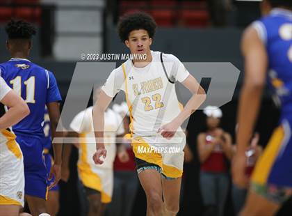 Thumbnail 1 in St. Frances Academy vs. Booker T. Washington (King Cotton Classic) photogallery.