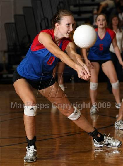 Thumbnail 1 in Leander @ Stony Point photogallery.