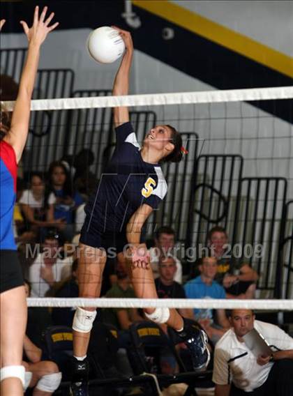 Thumbnail 1 in Leander @ Stony Point photogallery.