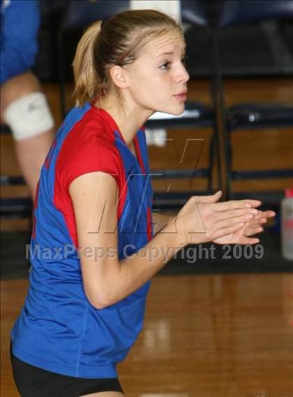 Thumbnail 2 in Leander @ Stony Point photogallery.