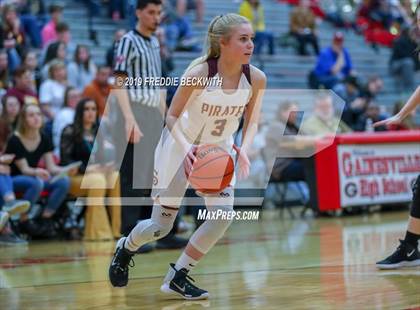 Thumbnail 2 in Collinsville vs. Alvord (UIL 2A Region II Bi-District) photogallery.
