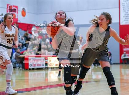 Thumbnail 1 in Collinsville vs. Alvord (UIL 2A Region II Bi-District) photogallery.