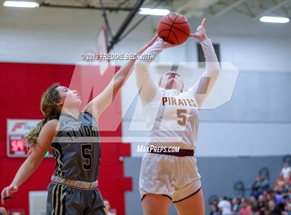 Thumbnail 1 in Collinsville vs. Alvord (UIL 2A Region II Bi-District) photogallery.