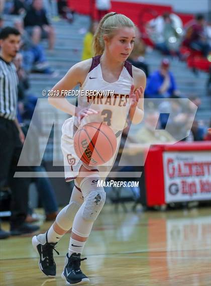 Thumbnail 3 in Collinsville vs. Alvord (UIL 2A Region II Bi-District) photogallery.