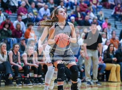 Thumbnail 2 in Collinsville vs. Alvord (UIL 2A Region II Bi-District) photogallery.