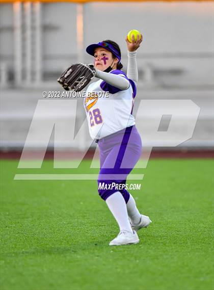 Thumbnail 2 in Glenn @ Norwalk photogallery.