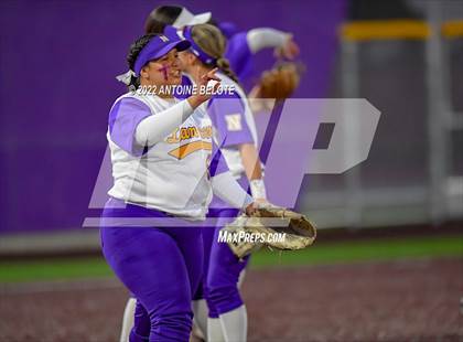 Thumbnail 2 in Glenn @ Norwalk photogallery.