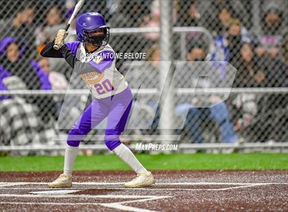 Thumbnail 2 in Glenn @ Norwalk photogallery.